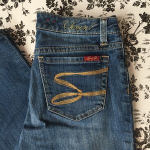 SOLD - Seven7 flare jeans - size 6